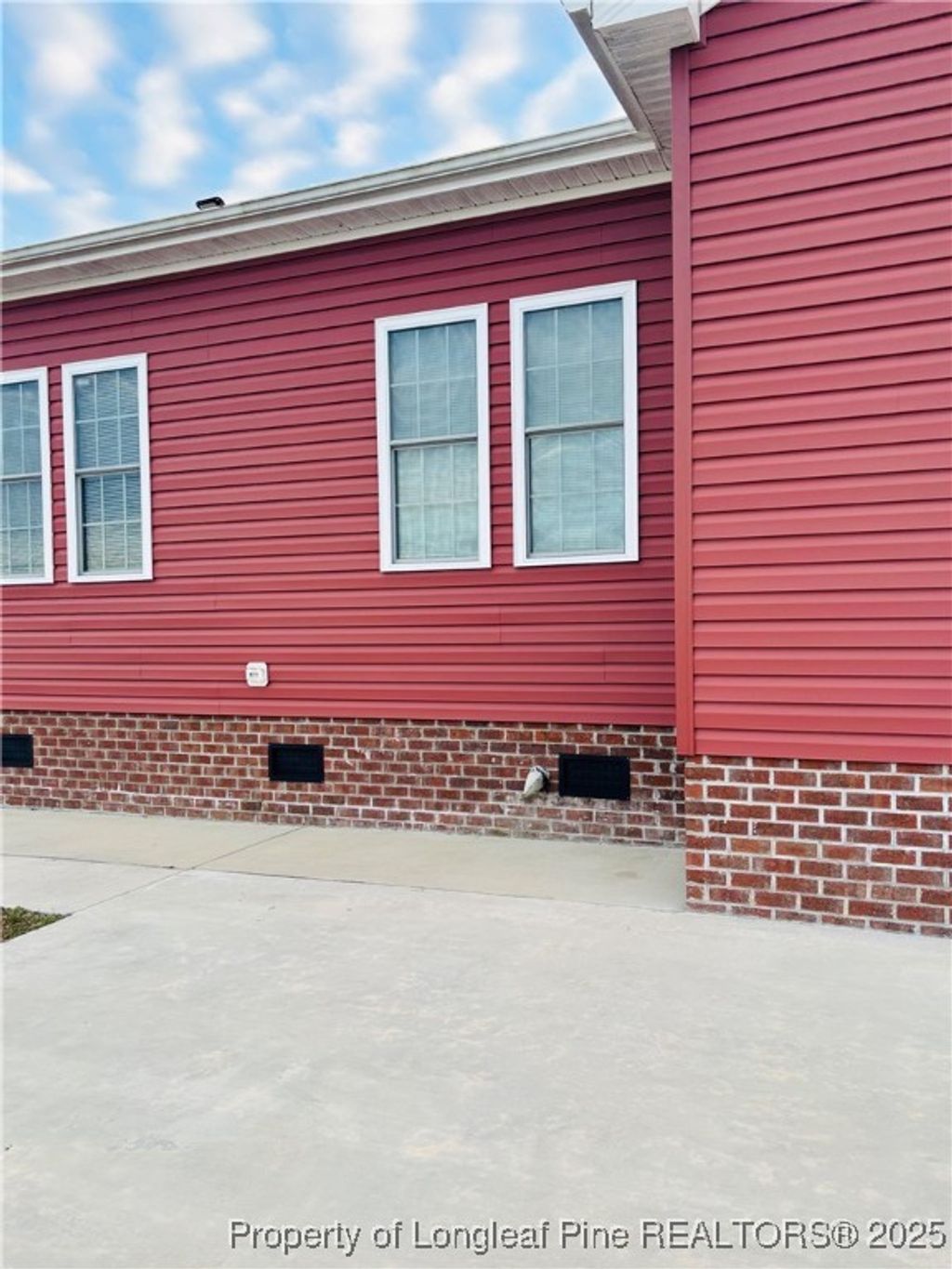 Photo of 103 Lawrence Drive, Elizabeth City, NC 27909 (MLS # 754424)