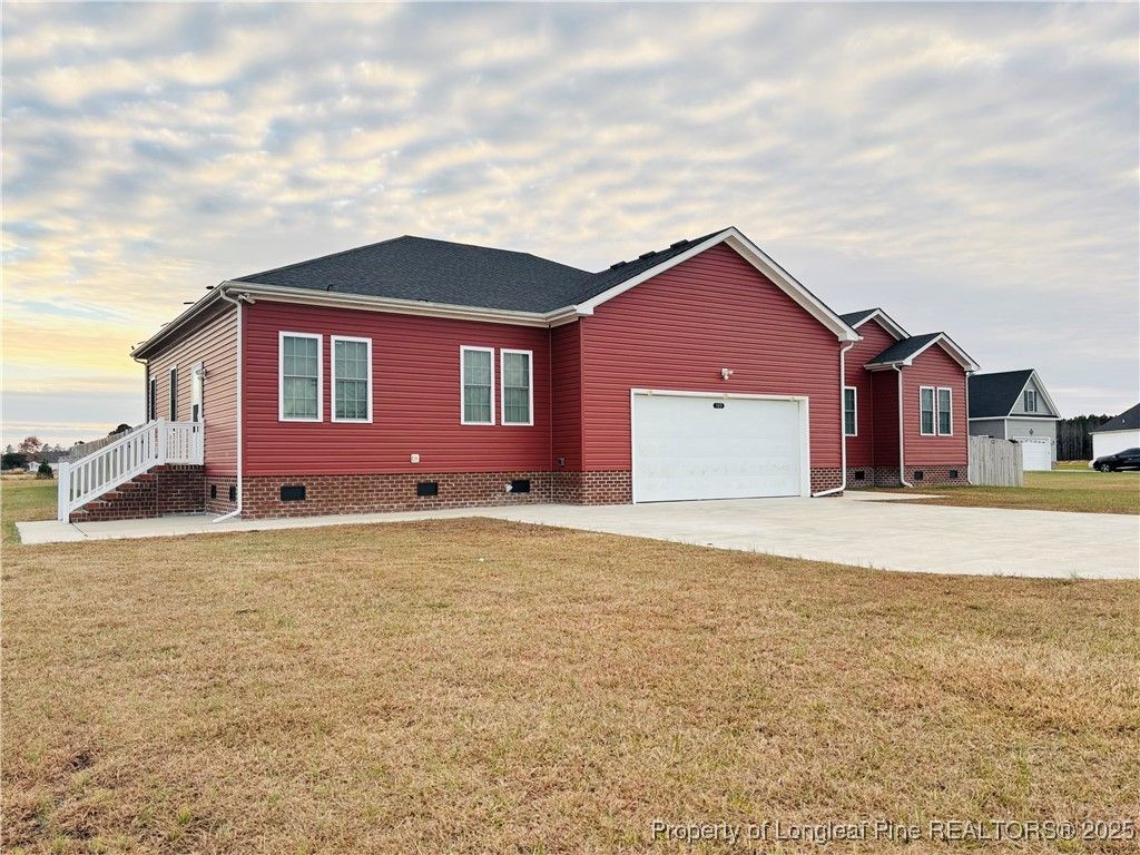 Photo of 103 Lawrence Drive, Elizabeth City, NC 27909 (MLS # 754424)