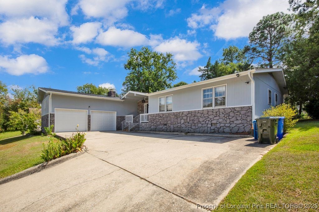 741 Southview Circle