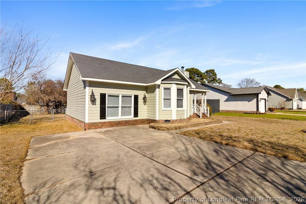 Photo of 5008 Shimmer Drive, Fayetteville, NC 28304 (MLS # 765465)