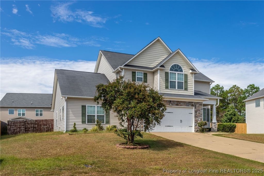 Photo of 573 Wedgefield Drive, Raeford, NC 28376 (MLS # 750713)