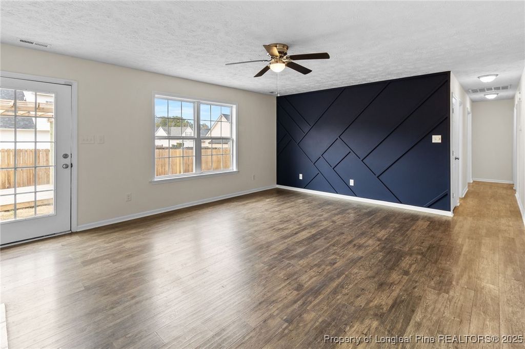 Photo of 5520 Rising Ridge Drive, Hope Mills, NC 28348 (MLS # 755131)