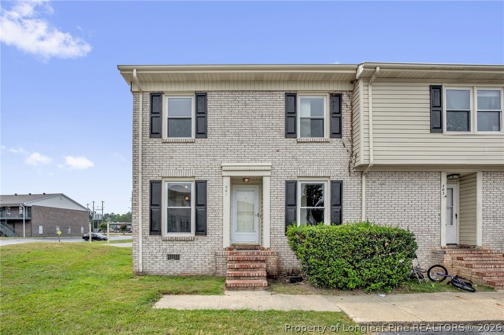 Photo of 401 Kirkcaldy Court, Fayetteville, NC 28314 (MLS # 770426)