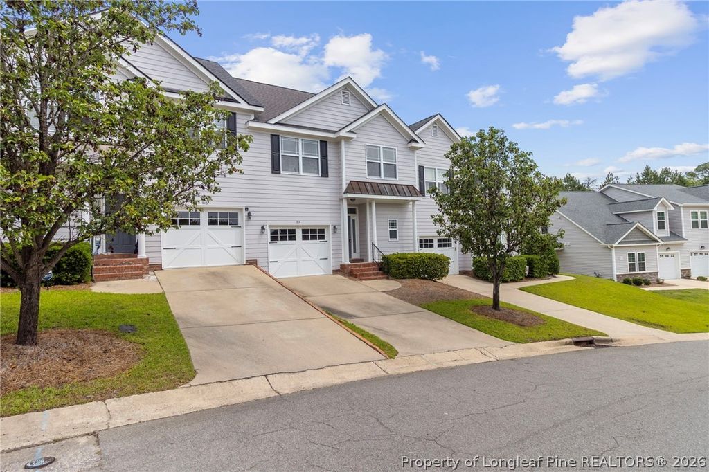 Photo of 914 Westland Ridge Road, Fayetteville, NC 28311 (MLS # 762969)