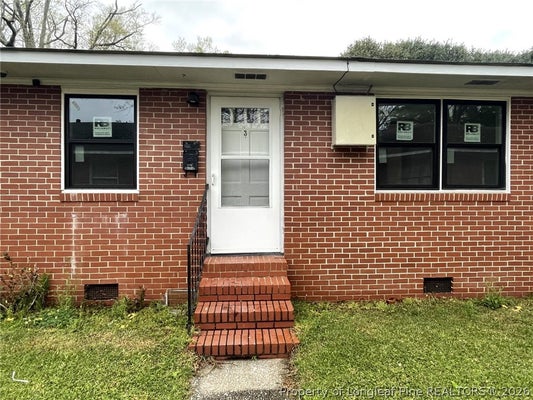 715 S 3RD ST APT 3, SMITHFIELD, NC 27577 - Image de68d75c9cfed14b1322122f6d6e2d33/3267163979