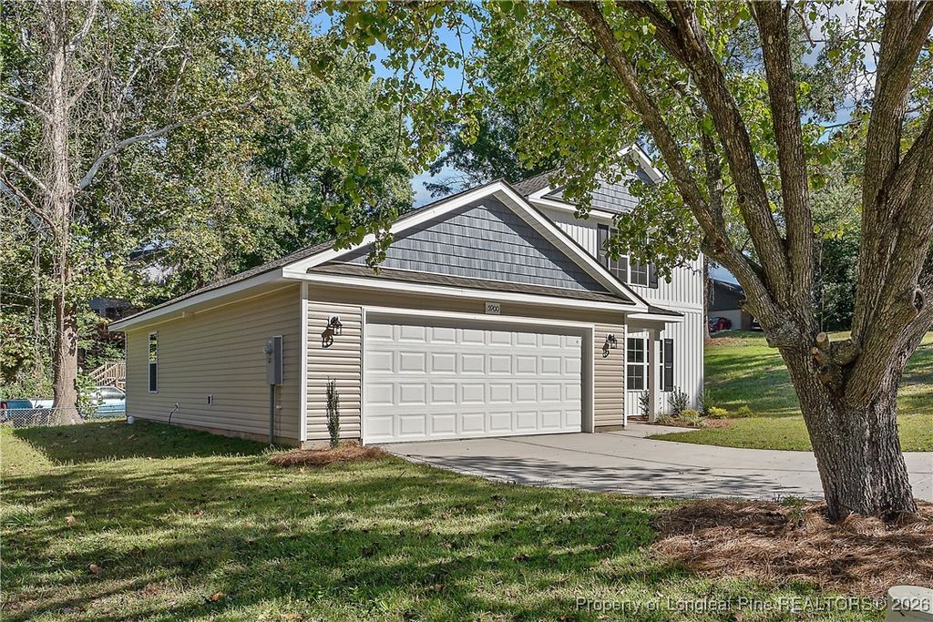 Photo of 5900 End Place, Fayetteville, NC 28314 (MLS # 755475)