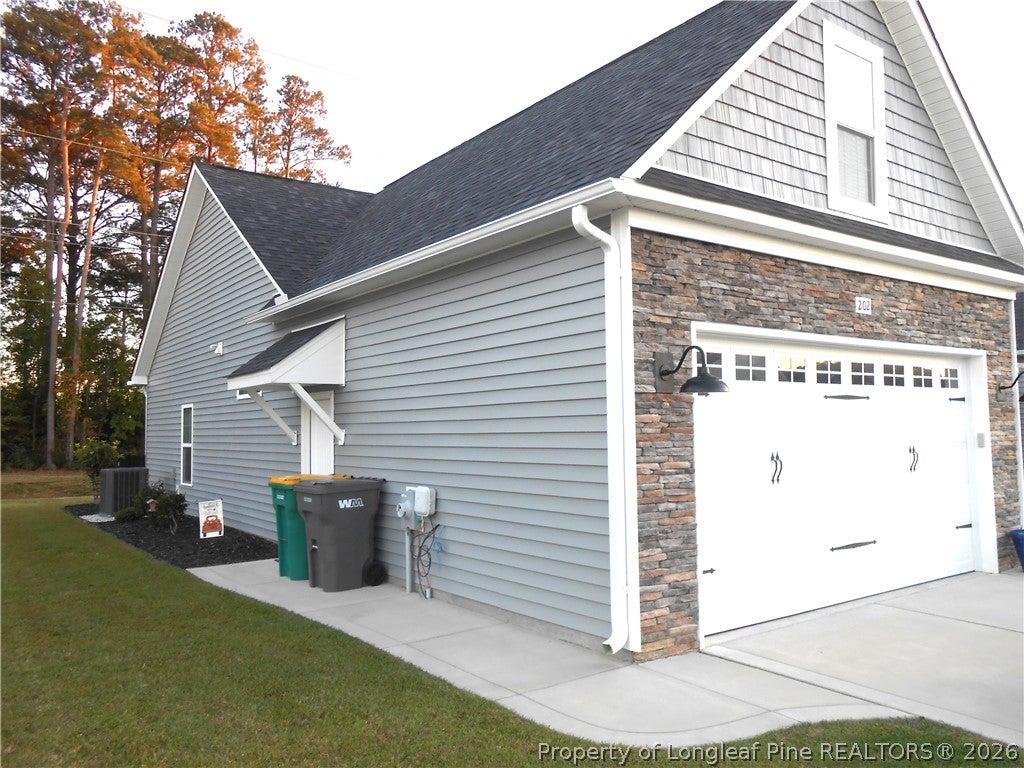 Photo of 202 Oak Pointe Circle, Lumberton, NC 28358 (MLS # 771621)