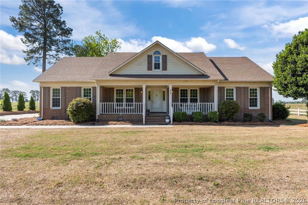 Photo of 203 White Oak Church Road, Clinton, NC 28328 (MLS # 761076)