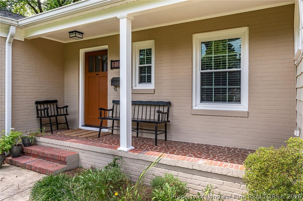 Photo of 222 Valley Road, Fayetteville, NC 28305 (MLS # 768312)