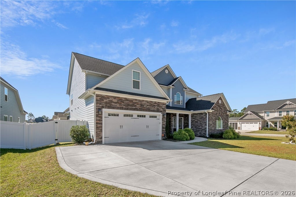 Photo of 3202 Cragburn Place, Fayetteville, NC 28306 (MLS # 769979)