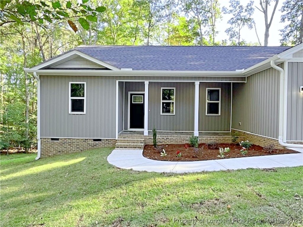 Photo of 5181 Goldfinch Turn, Sanford, NC 27332 (MLS # 746924)