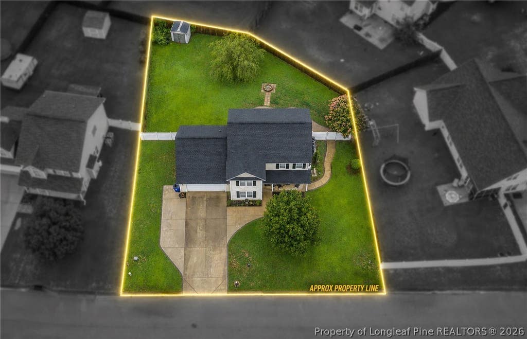 Photo of 626 Fairfield Circle, Raeford, NC 28376 (MLS # 766923)