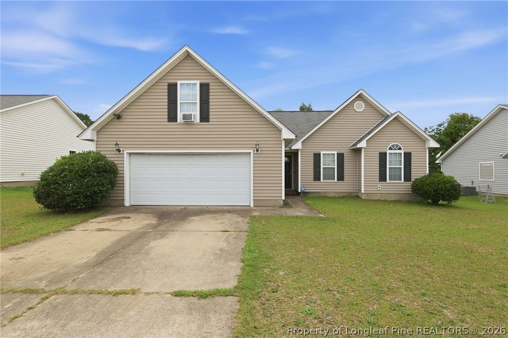 Photo of 2528 Crumpler Drive, Hope Mills, NC 28348 (MLS # 763111)