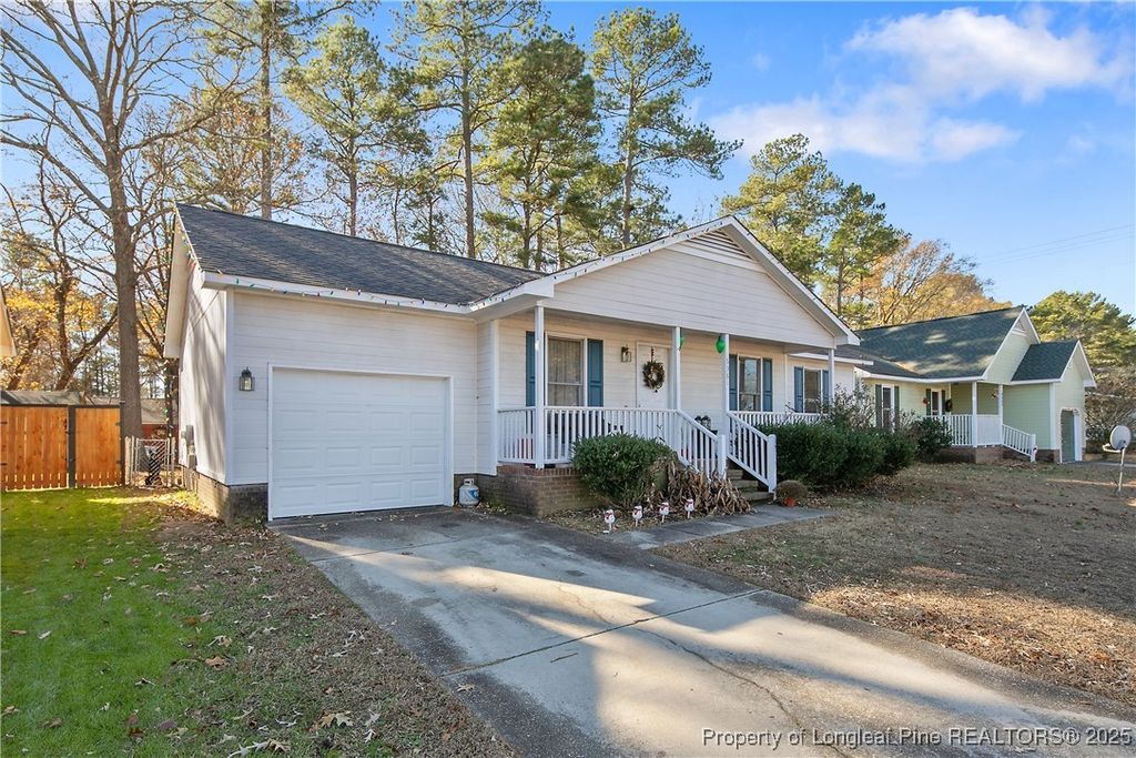 Photo of 6381 Rhemish Drive, Fayetteville, NC 28304 (MLS # 754912)