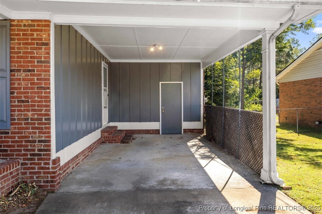 3225 Glenmore Street