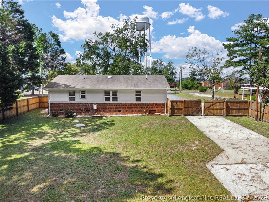 Photo of 1708 N Poplar Street, Aberdeen, NC 28315 (MLS # 769320)