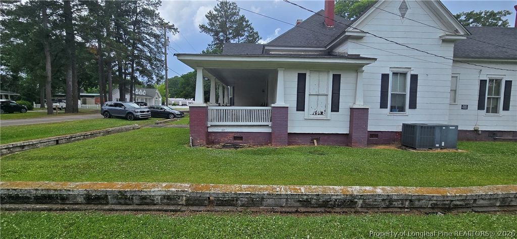 Photo of 203 Jackson Street, Rowland, NC 28340 (MLS # 763190)