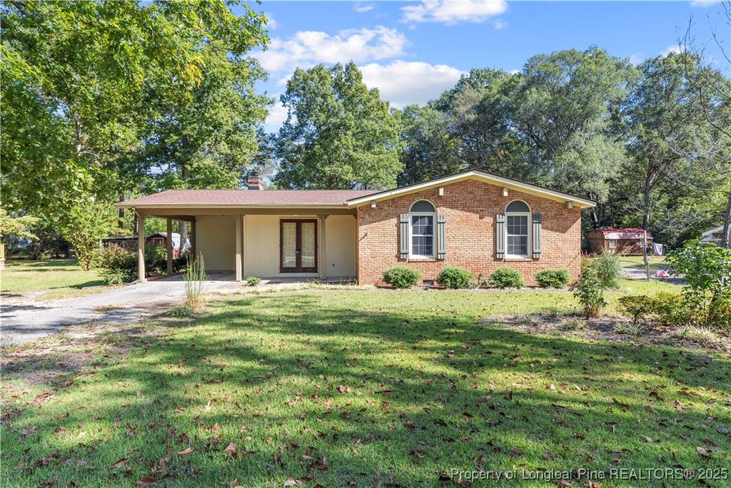 Photo of 712 W J Street, Erwin, NC 28339 (MLS # 754327)