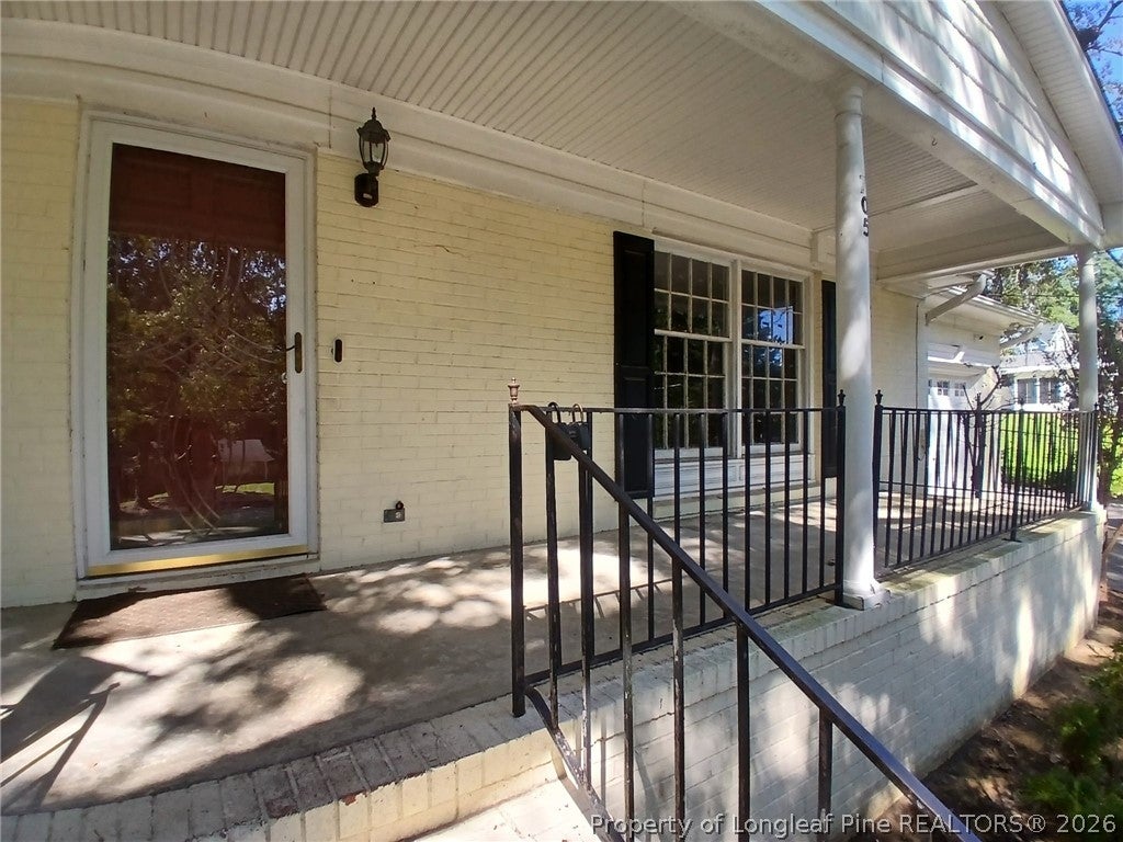 705 Shadowlawn Drive