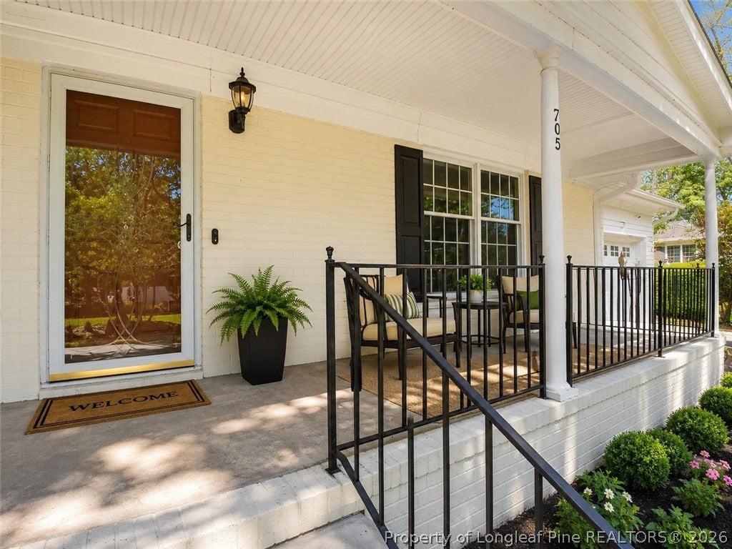 705 Shadowlawn Drive
