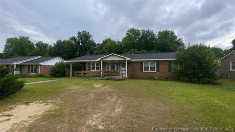 Photo of 1326 Chilton Drive, Fayetteville, NC 28314 (MLS # 766058)