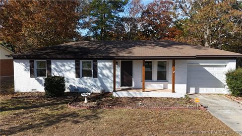 Photo of 711 Bronco Lane, Fayetteville, NC 28303 (MLS # 753341)