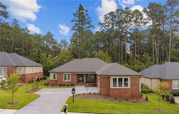 109 ROSEMONT LN, SANFORD, NC 27330 - Image e4b116a32d182d3be1feb635b6d52622/18032954