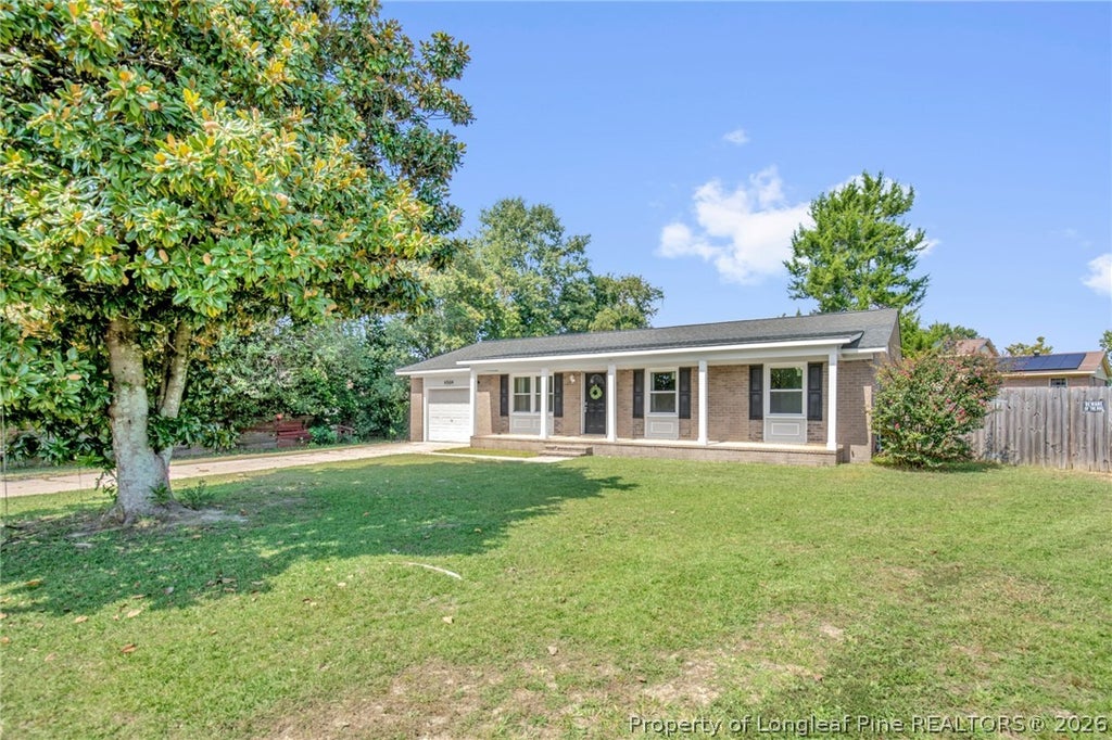Photo of 6504 Gate Post Court, Fayetteville, NC 28314 (MLS # 769656)