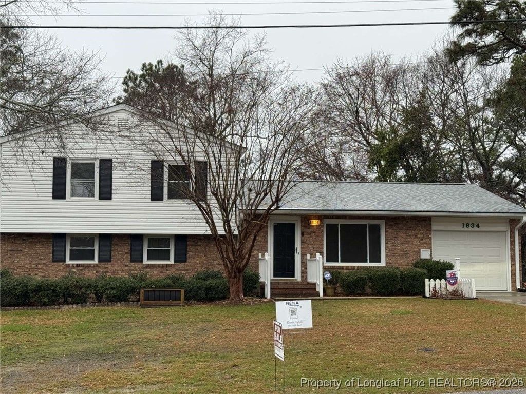 Photo of 1834 Wendover Drive, Fayetteville, NC 28304 (MLS # 756510)