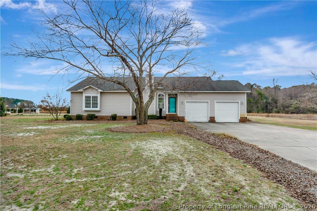 Photo of 143 Pridgen Road, Lumberton, NC 28358 (MLS # 758020)