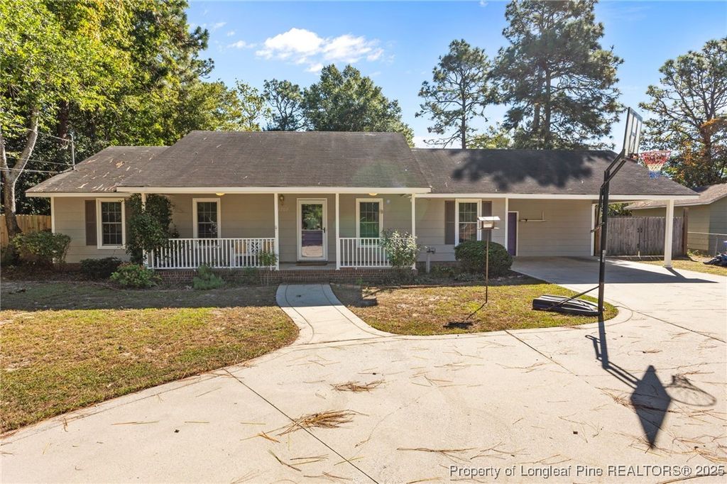 Photo of 3701 Sandra Drive, Fayetteville, NC 28304 (MLS # 752244)