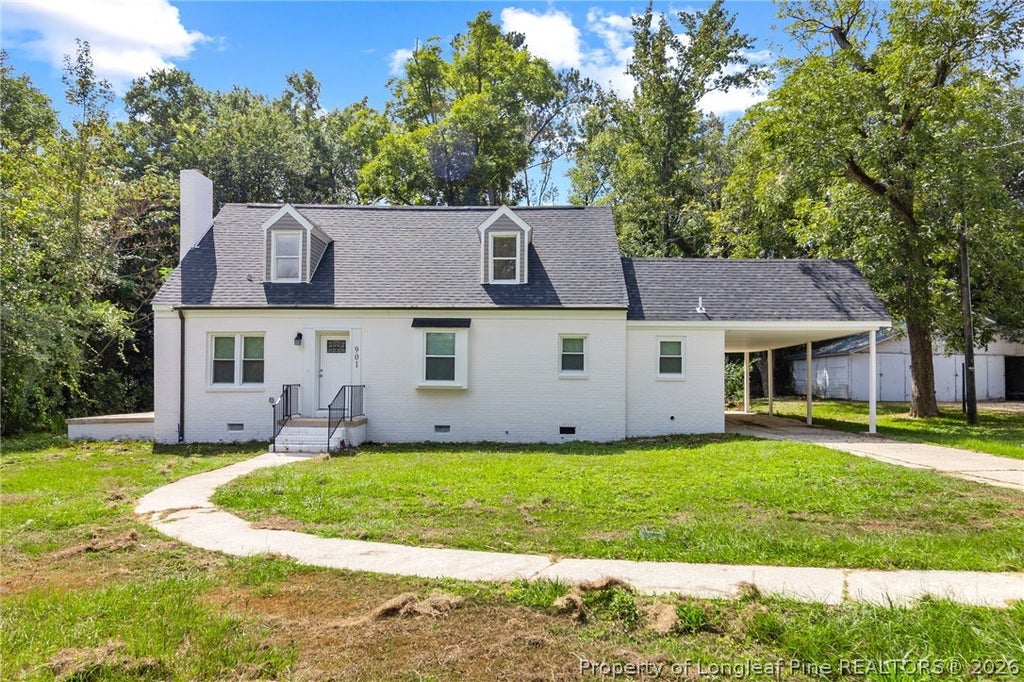 Photo of 901 Iona Street, Fairmont, NC 28340 (MLS # 770165)