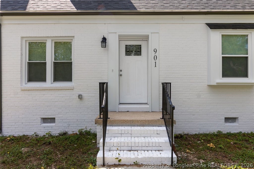 Photo of 901 Iona Street, Fairmont, NC 28340 (MLS # 770165)