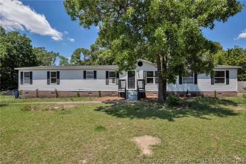 Manufactured Home in Hope Mills NC 550 Palindrome Court 1.jpg