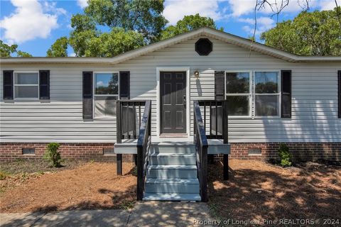 Manufactured Home in Hope Mills NC 550 Palindrome Court.jpg