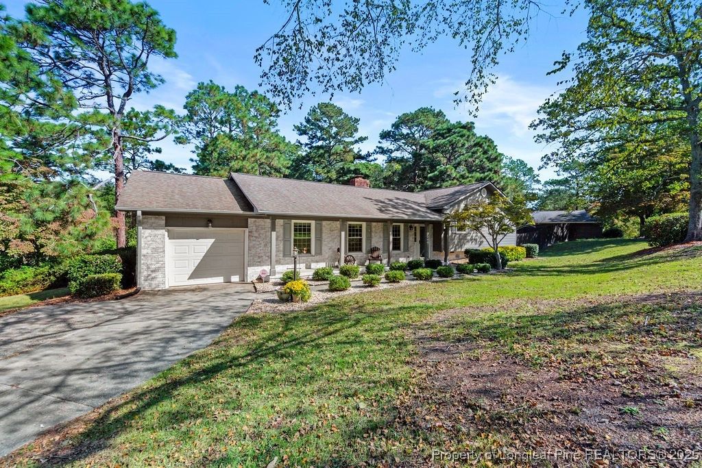 Photo of 2203 Rolling Hill Road, Fayetteville, NC 28304 (MLS # 750728)