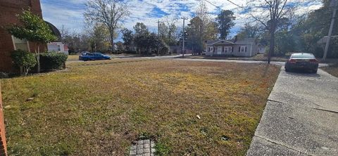 Tiny photo for 202 W 15th Street, Lumberton, NC 28358 (MLS # 754747)