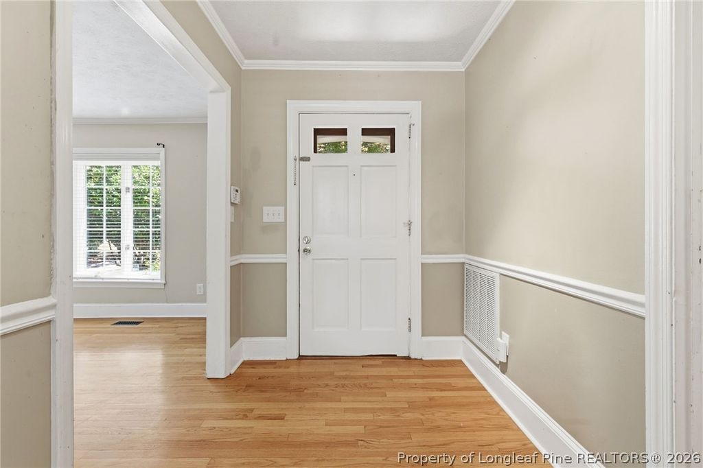 Photo of 302 Valley Road, Fayetteville, NC 28305 (MLS # 762846)