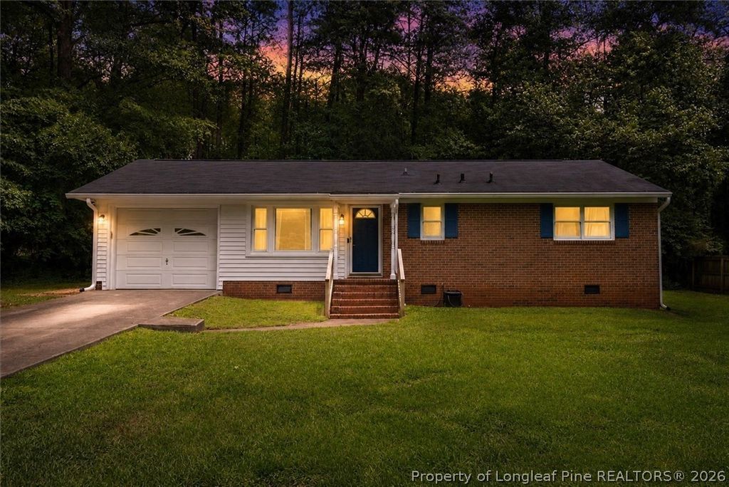 Photo of 508 Glosson Road, Raleigh, NC 27606 (MLS # 762993)