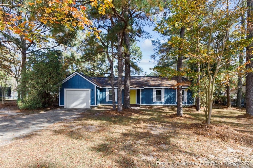 Photo of 6838 Timbercroft Lane, Fayetteville, NC 28314 (MLS # 752387)