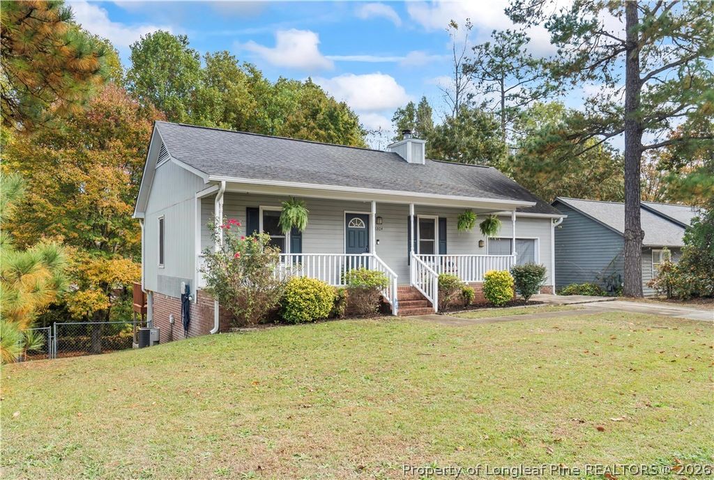 Photo of 6804 Buttermere Drive, Fayetteville, NC 28314 (MLS # 762175)