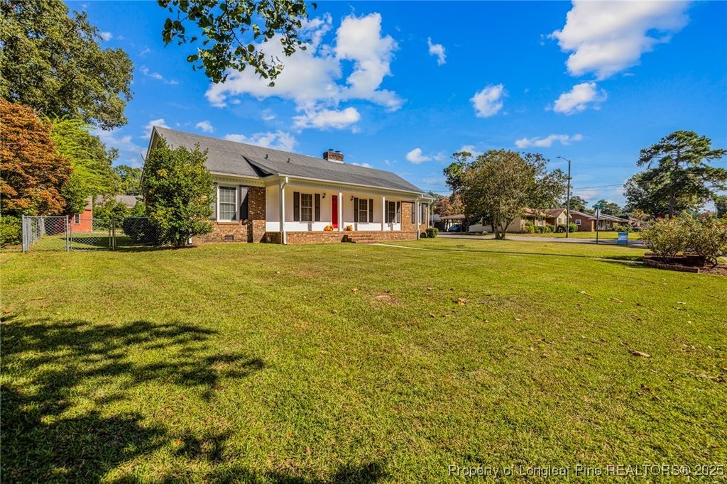 Photo of 239 Rainier Drive, Fayetteville, NC 28314 (MLS # 751751)