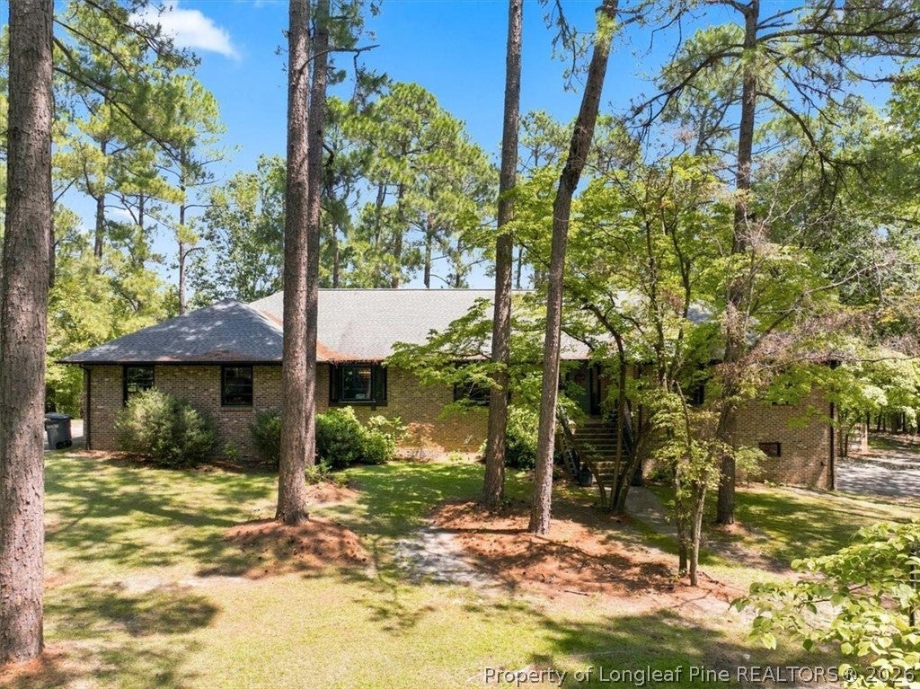 Photo of 1235 E Hedgelawn Way, Southern Pines, NC 28387 (MLS # 768528)