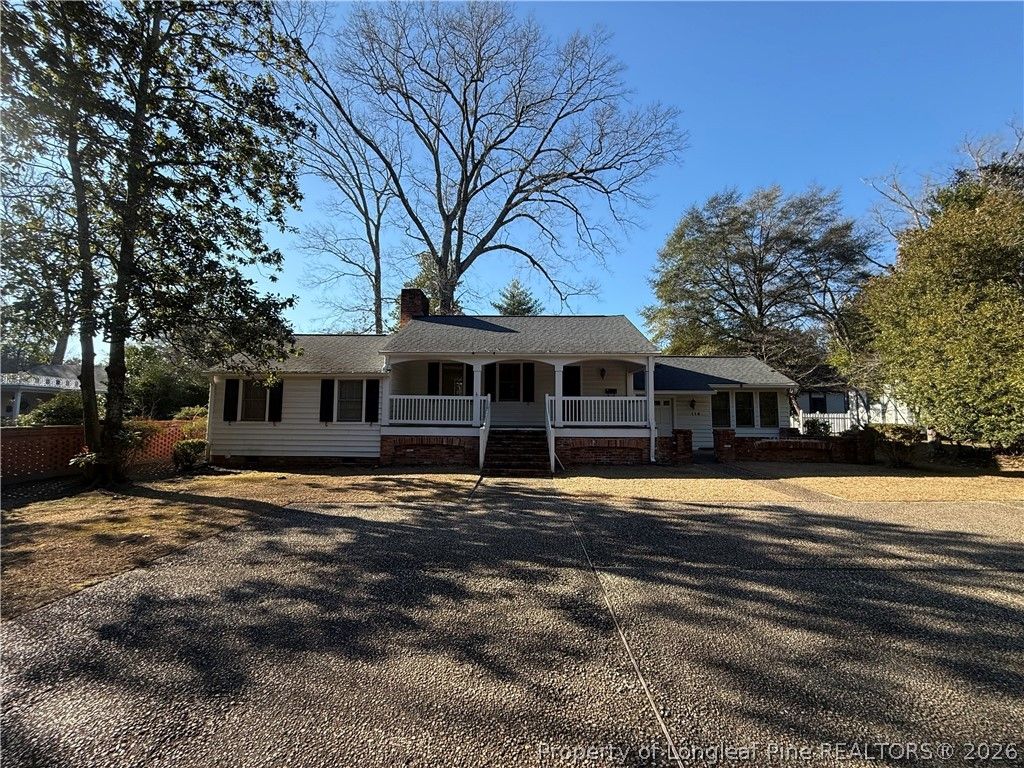 Photo of 118 Magnolia Avenue, Fayetteville, NC 28305 (MLS # 757437)