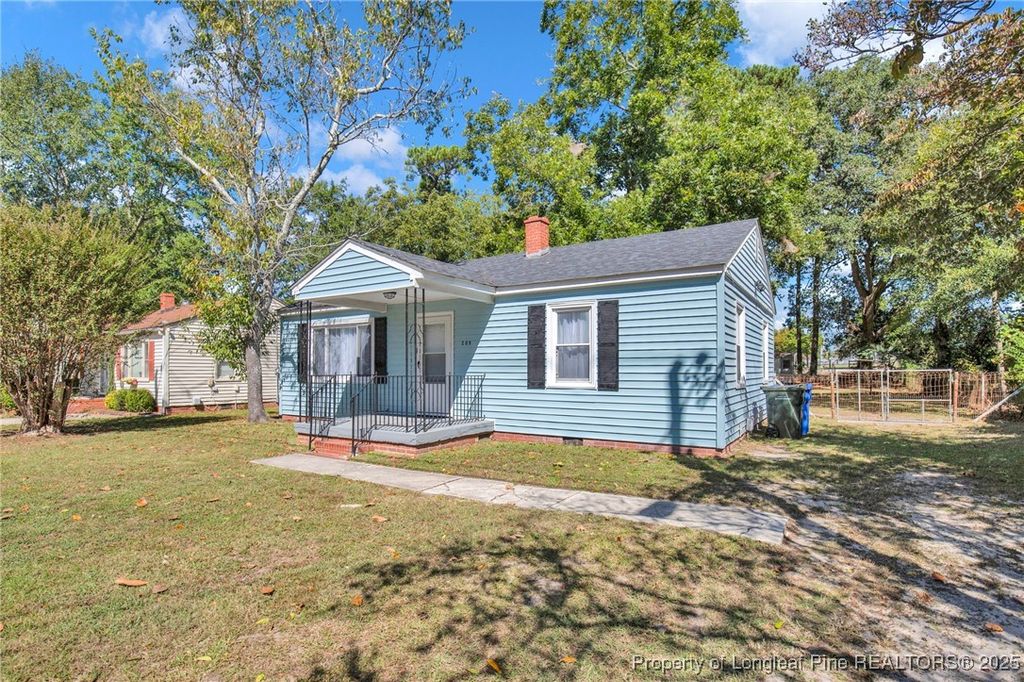 Photo of 209 N Lynn Avenue, Fayetteville, NC 28301 (MLS # 749435)
