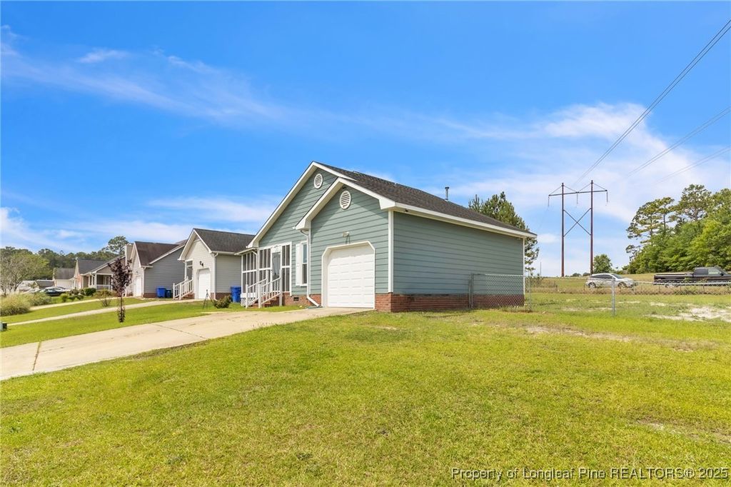 Photo of 2256 Spindletree Drive, Fayetteville, NC 28304 (MLS # 751670)