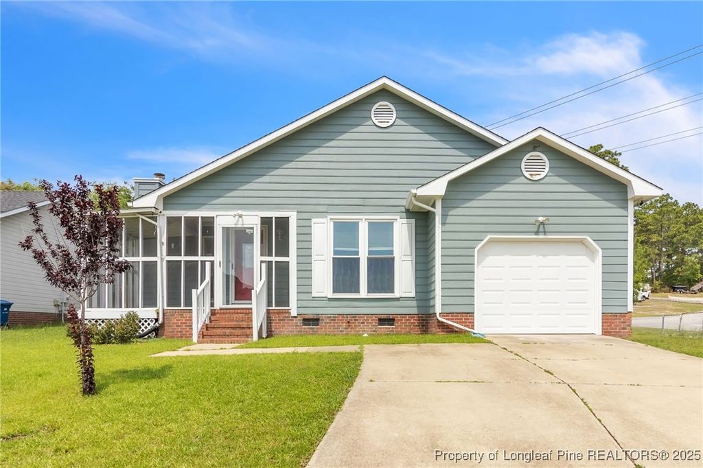 Photo of 2256 Spindletree Drive, Fayetteville, NC 28304 (MLS # 751670)