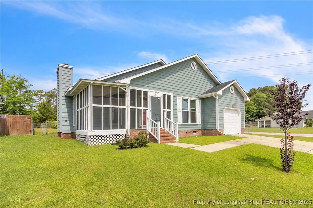 Photo of 2256 Spindletree Drive, Fayetteville, NC 28304 (MLS # 751670)