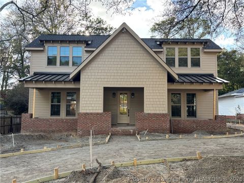 Photo of 318 Pinecrest Drive, Fayetteville, NC 28305 (MLS # 758408)