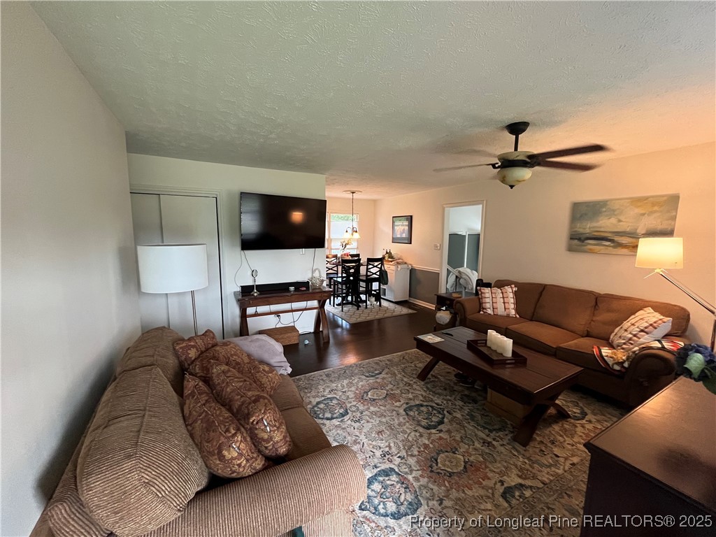 3235 Glenmore Drive